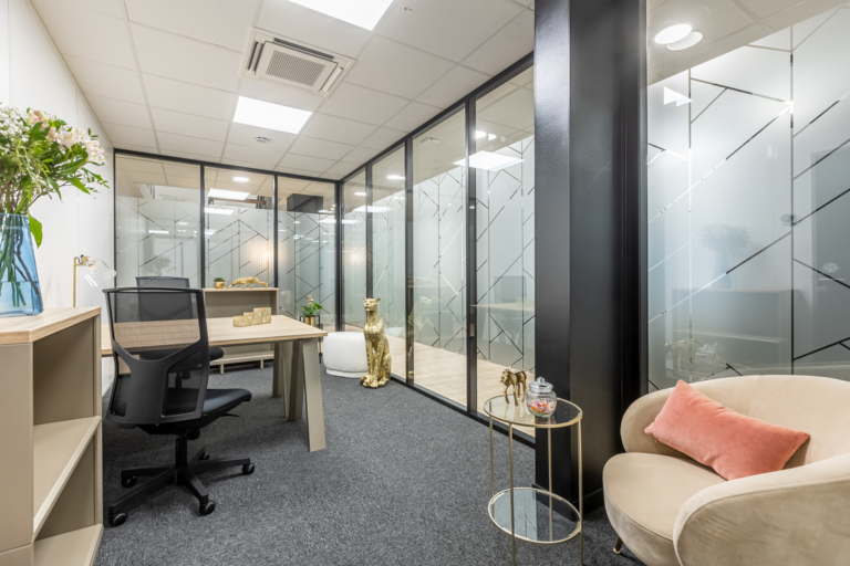 Coworking Elancourt Ouvert 24h/7j | B'Coworker