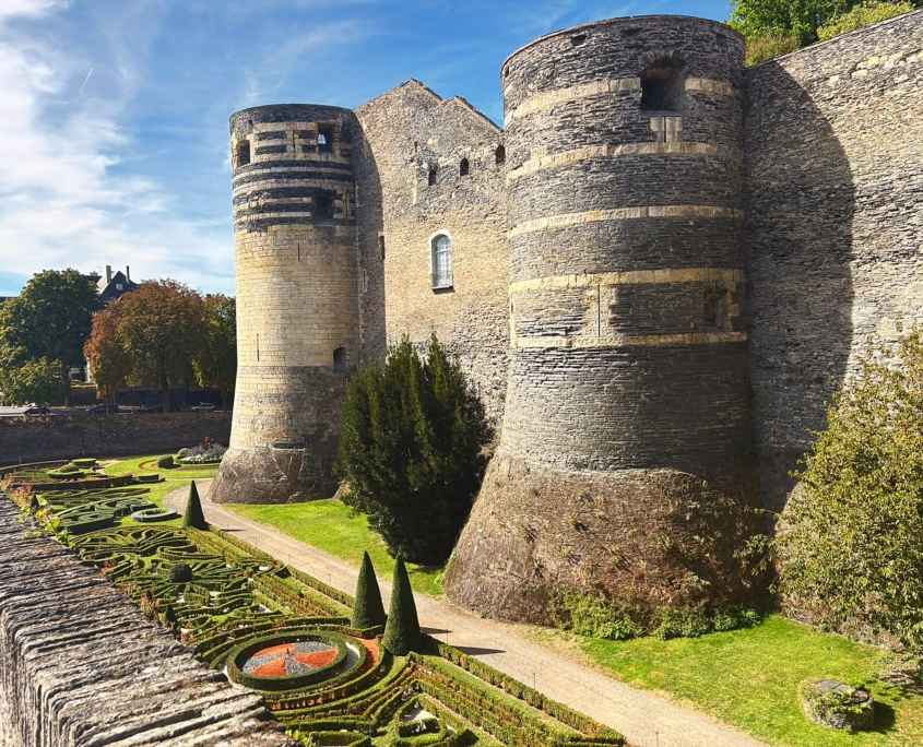 chateau-angers-jardin-4x3
